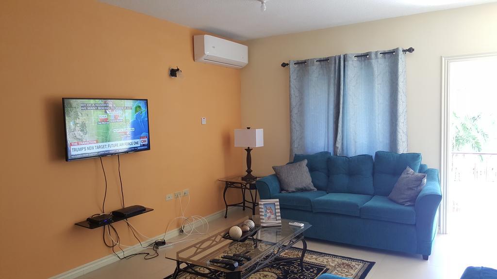 Apt 12, Executive Suites Ja - Palms Enfield المظهر الخارجي الصورة
