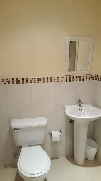 Apt 12, Executive Suites Ja - Palms Enfield المظهر الخارجي الصورة